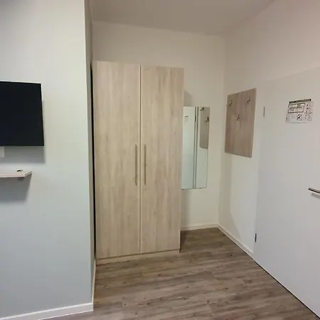 Messe- Und Monteurzimmer In Muellingen * Sehnde