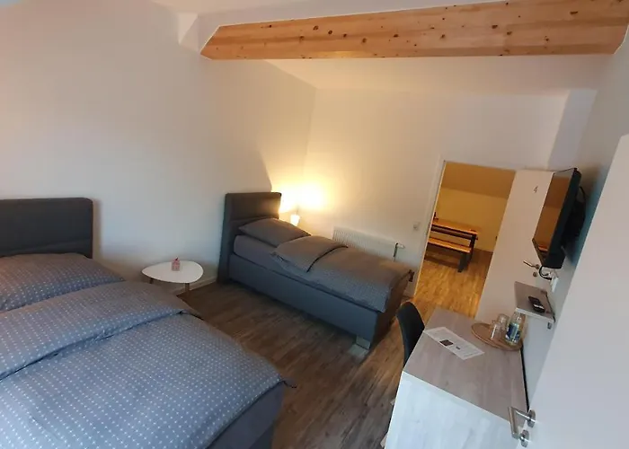 Ubytování v soukromí Gaestezimmer - Messezimmer - Muellingen Sehnde